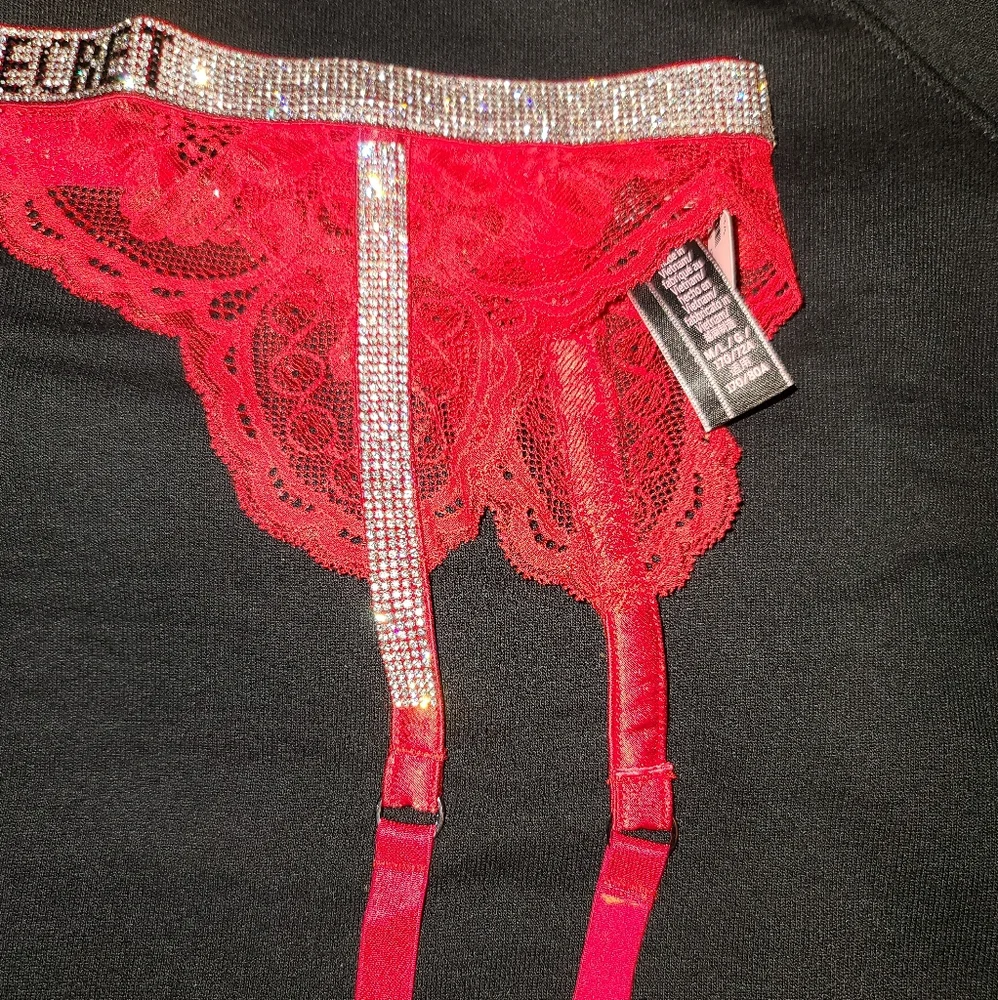 Victoria Secret - Picture 5 of 15